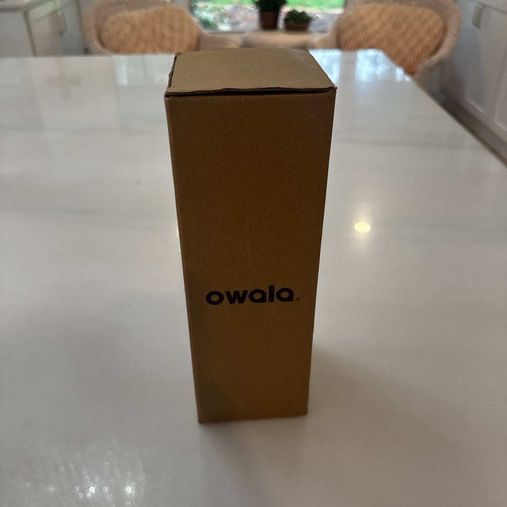 Owala “can you see me” 32 oz - Picture 3 of 3